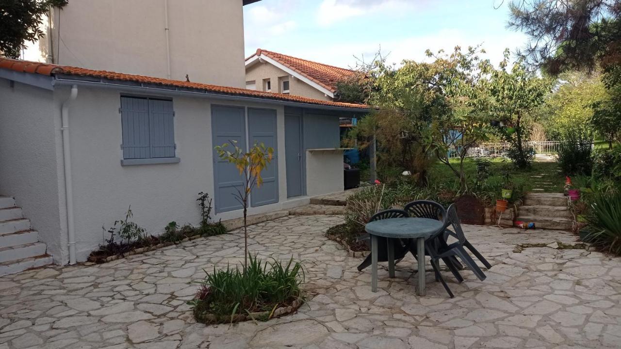 2 Chambres Et Salle De Bain Un Oasis De Bien Etre Piscine Et Jardin Direct Gare Aeroport Тулуза Екстериор снимка